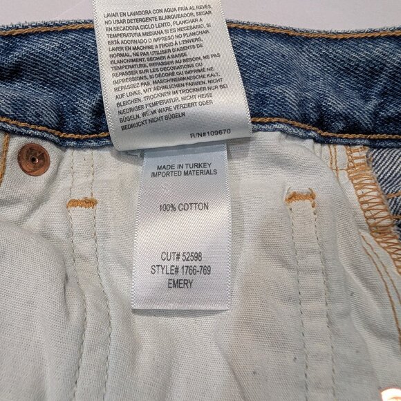 COH Emery High Rise Relaxed Cropped Distressed Torn Jean in Wistful - Picture 10 of 11